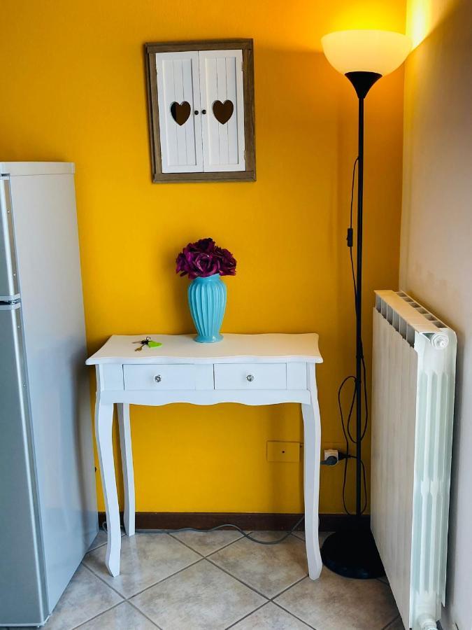 Palm Beach - Your Private And Complete Apartment In Desenzano Del Garda Bagian luar foto
