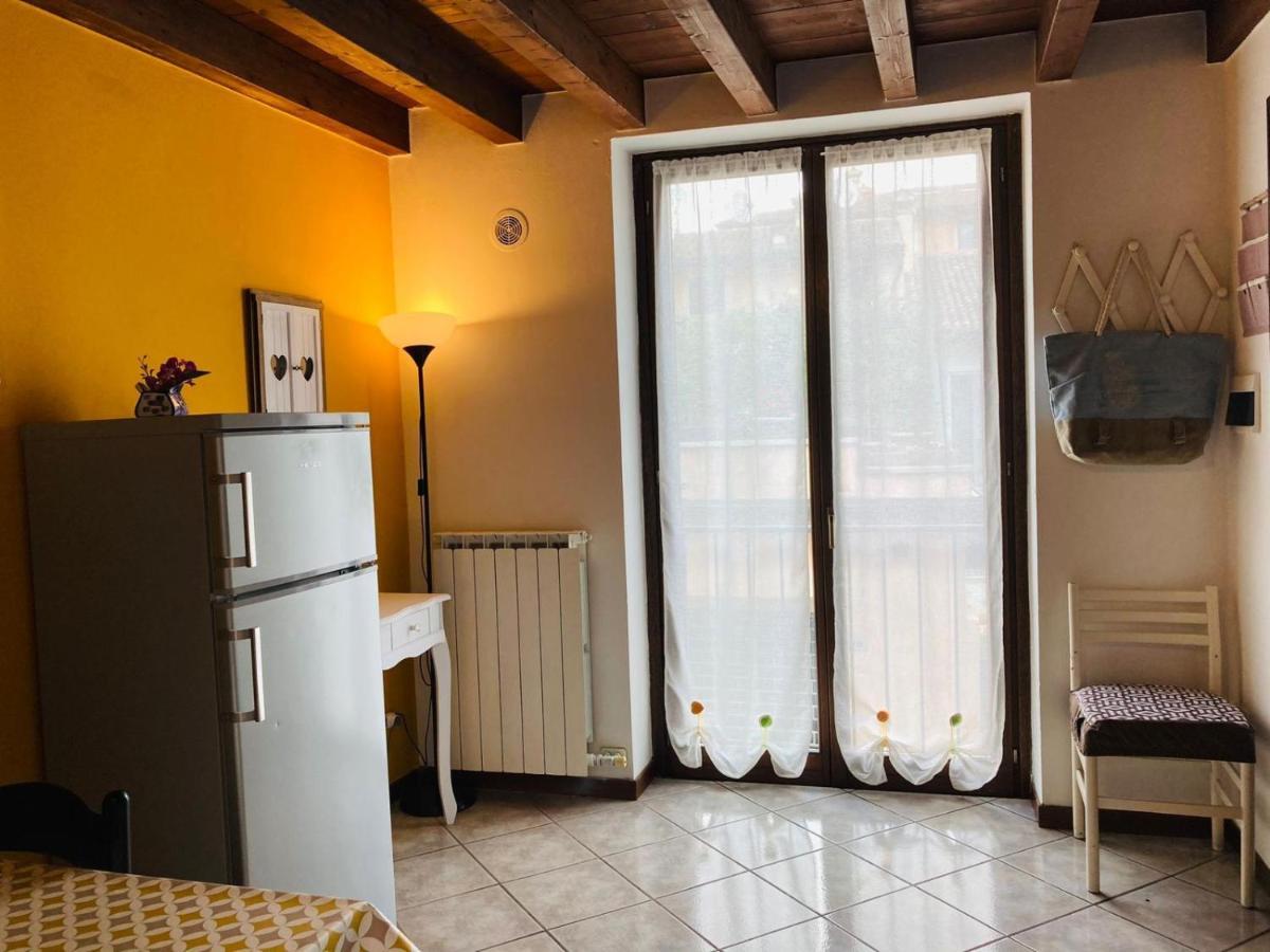 Palm Beach - Your Private And Complete Apartment In Desenzano Del Garda Bagian luar foto